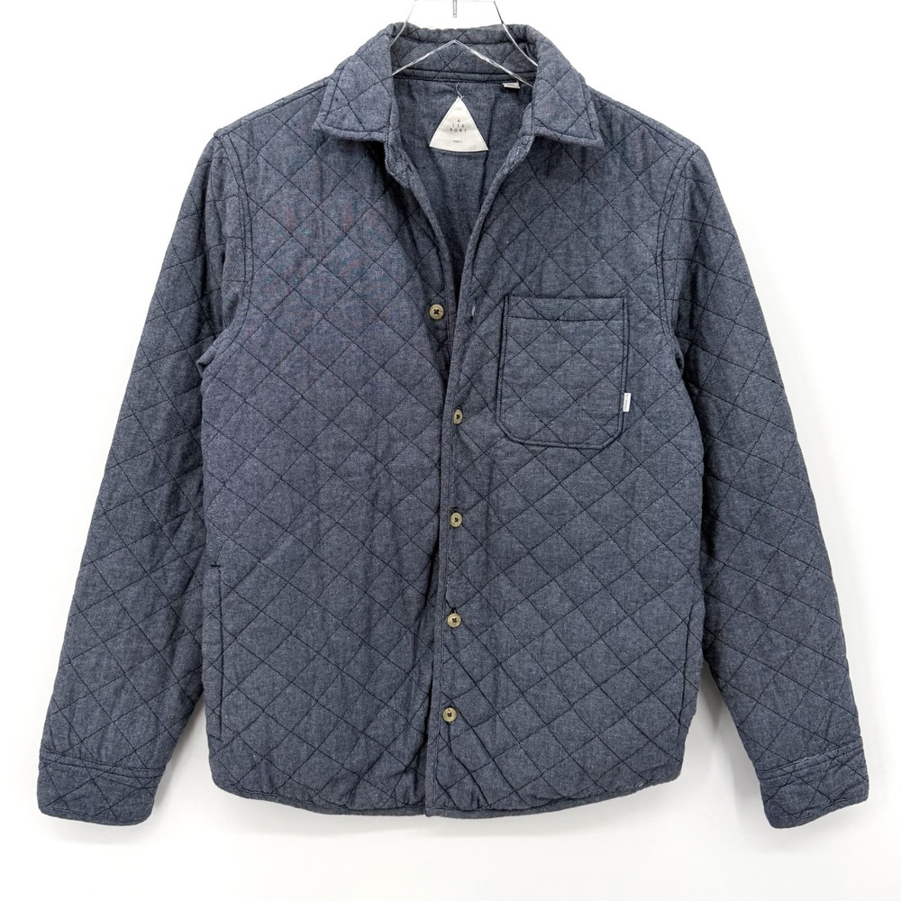 Altamont Vacant Quilted Flannel Mens Size S Blue Chambray Shacket Button Up